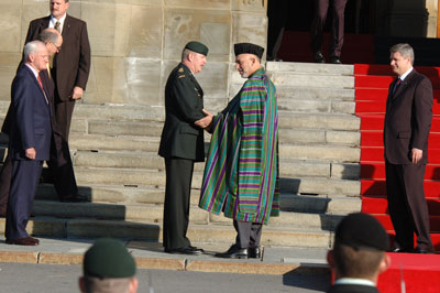 General Hillier and President Karzai