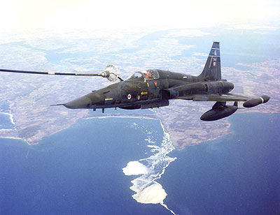 CF-5 plane