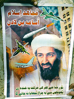 Affiche de propagande montrant Osama bin Laden